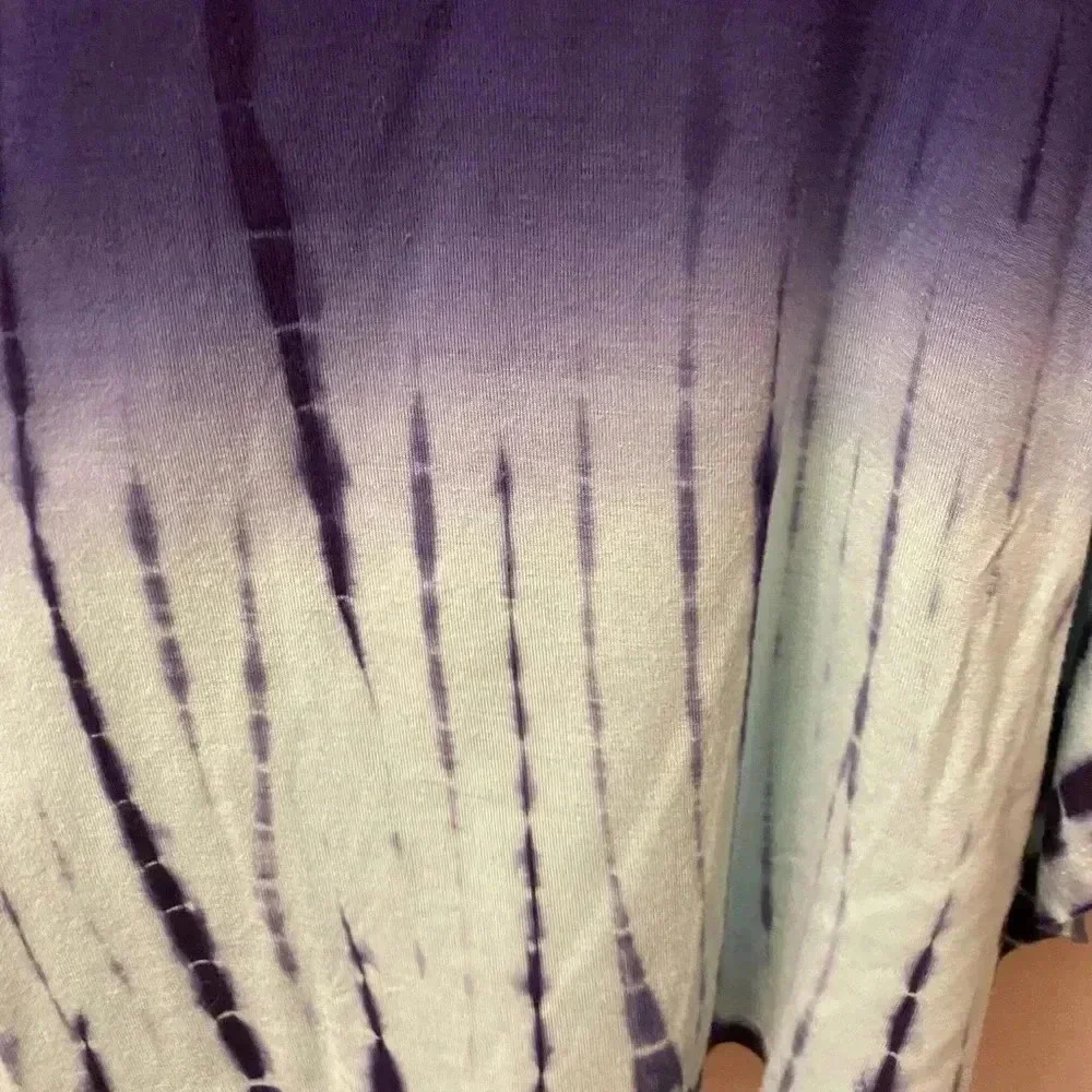 Justice girls 7/8 blue and aqua tie dye flowy batwing top medium